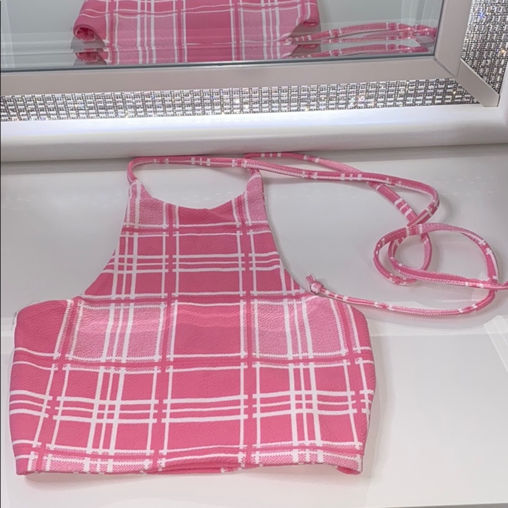 Pink halter top !